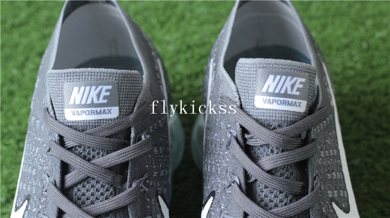 Nike Air VaporMax Flyknit Dark Grey